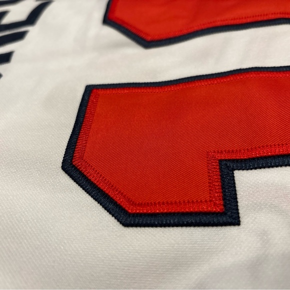Chipper Jones Atlanta Braves Jersey Mens XL 1995 World Series Home White NWT - Picture 8 of 12